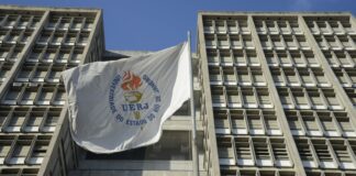 Peças universitárias e de escolas técnicas ocupam palcos da Uerj