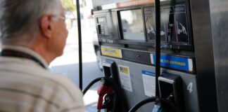 Governo prorroga por um mês subvenção de R$ 2,12 ao diesel