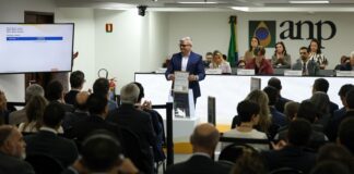 Maior leilão do pré-sal termina com sete dos 13 blocos arrematados